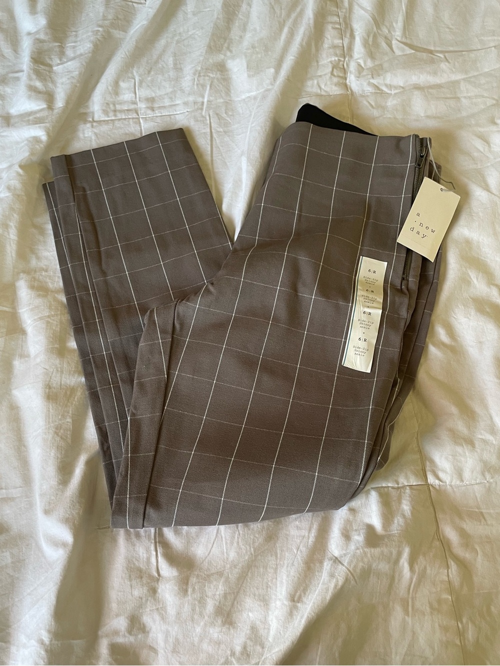 NWT a new day Brown Side Zip Skinny Ankle pants Size 6 R